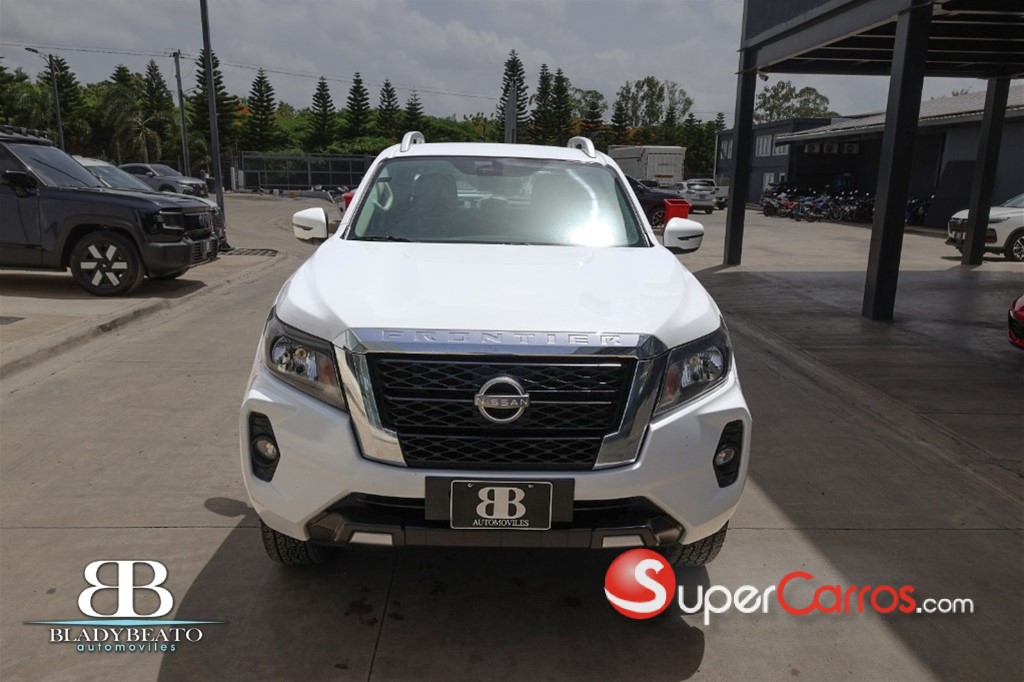 2024 Nissan Frontier XE — foto 7 / 12
