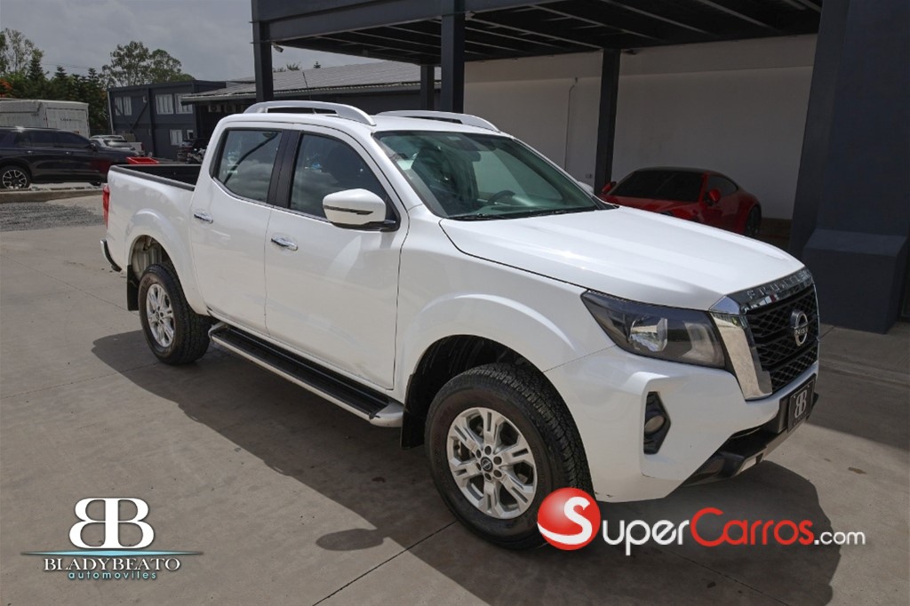 2024 Nissan Frontier XE — foto 8 / 12