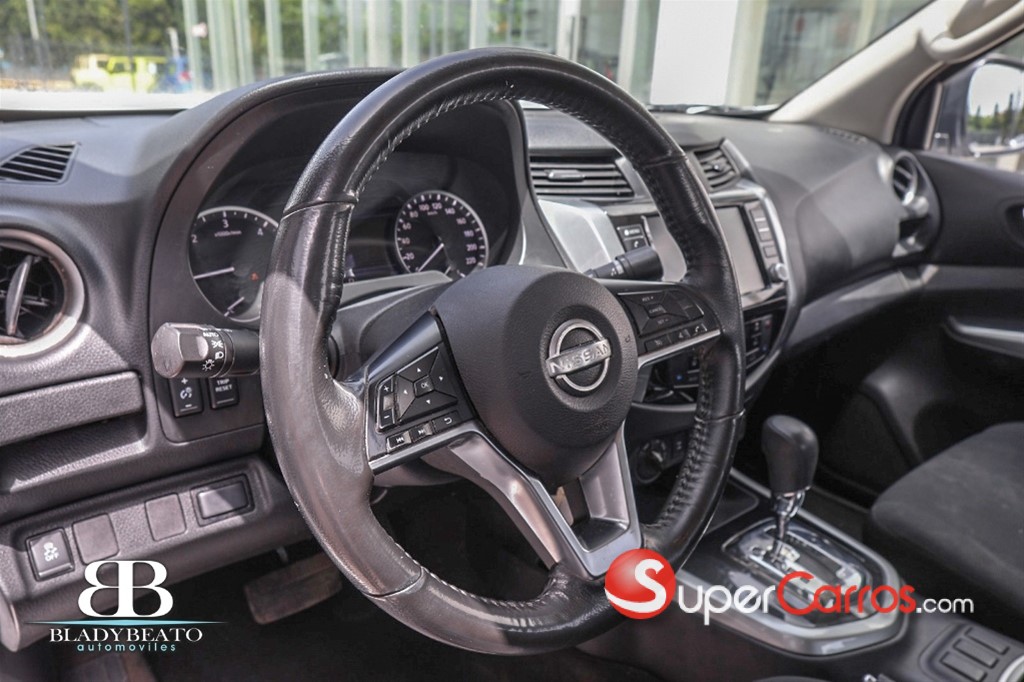2024 Nissan Frontier XE — foto 11 / 12