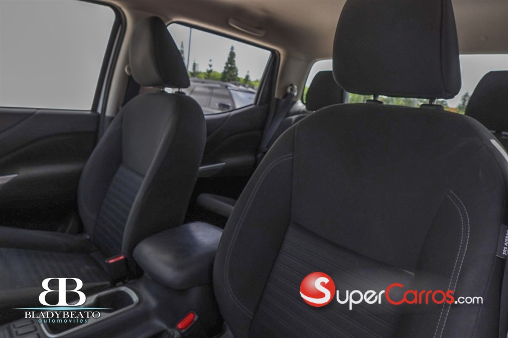 2024 Nissan Frontier XE — foto 12 / 12