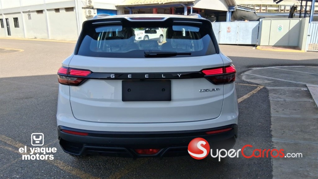 2027 Geely COOLRAY NEO — foto 5 / 12