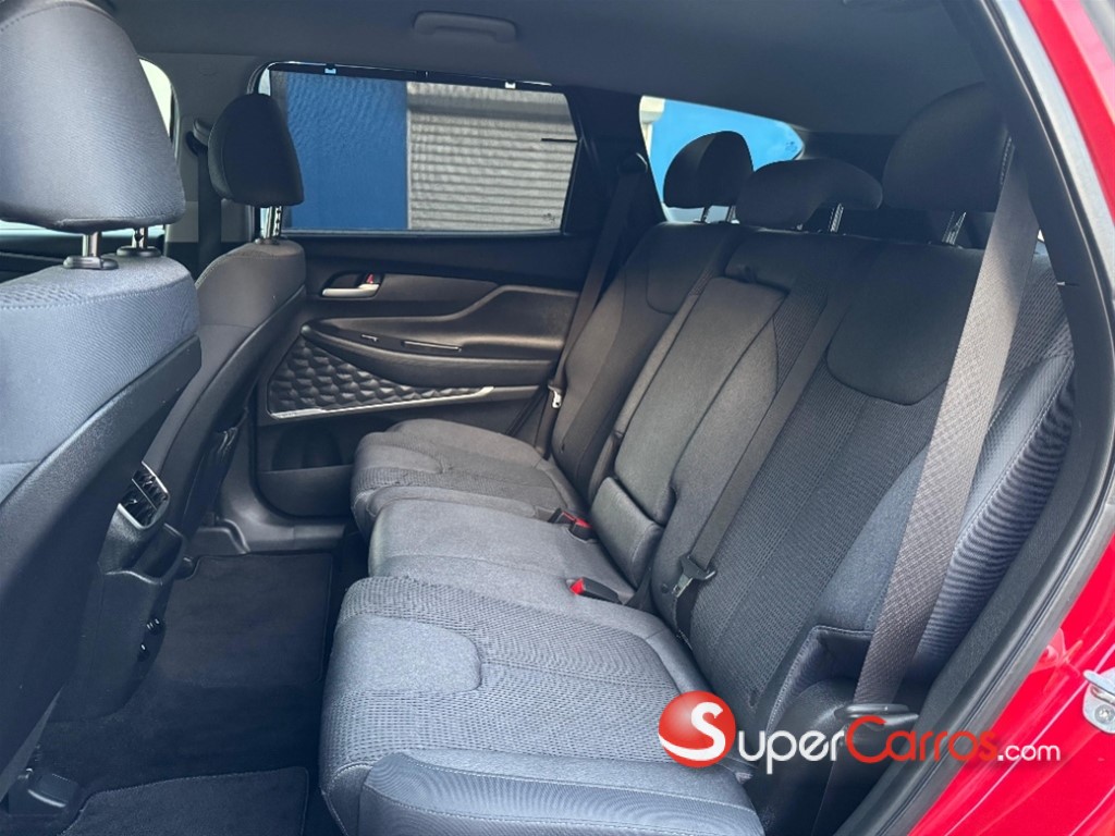 2020 Hyundai Santa Fe SEL — foto 9 / 12
