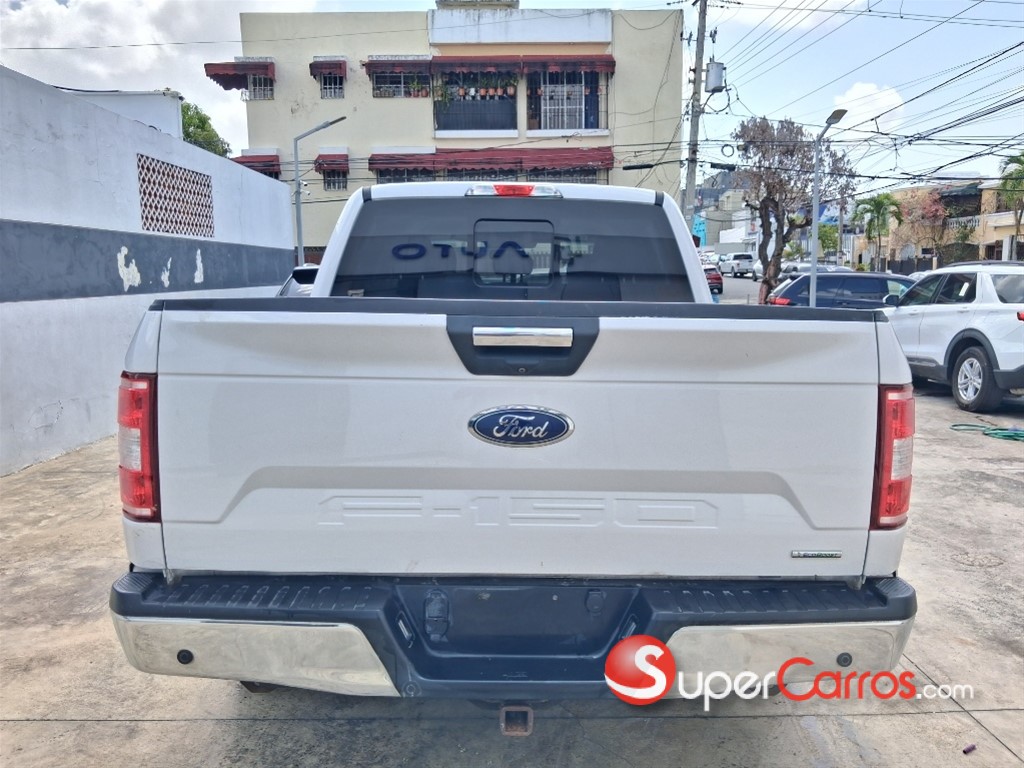 2020 Ford F 150 XLT ECOBOOST — foto 4 / 12