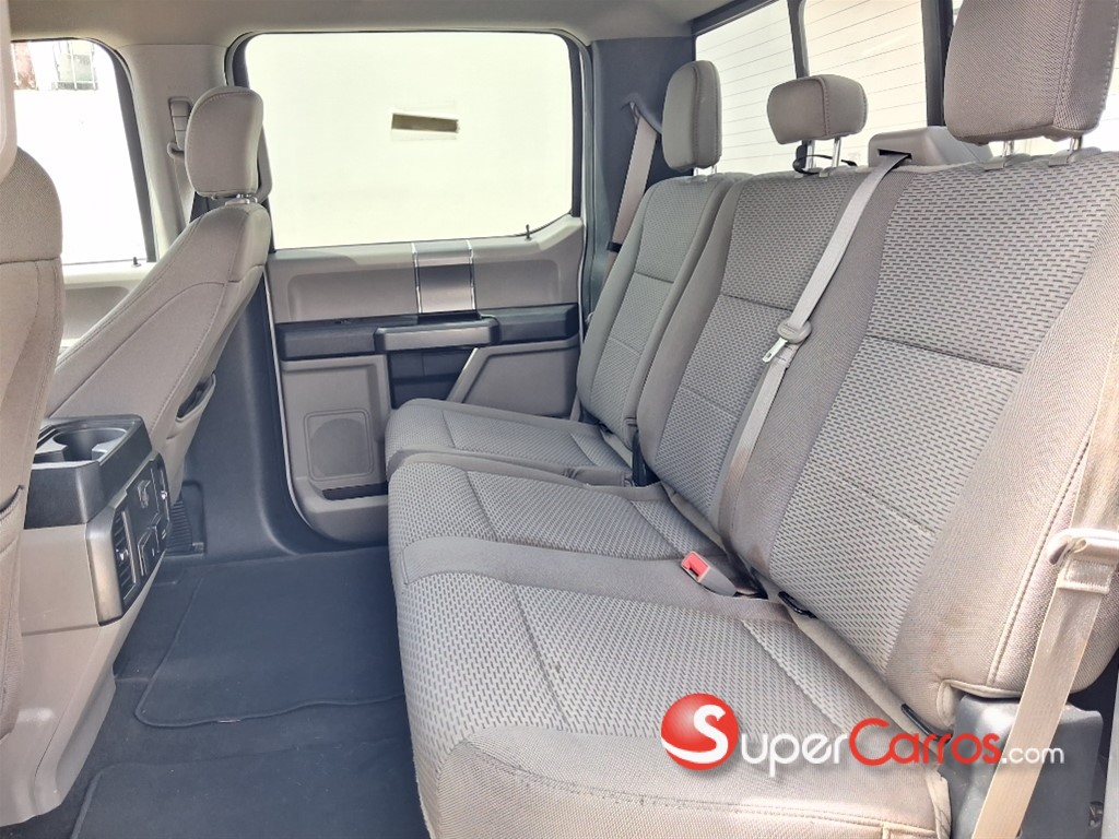 2020 Ford F 150 XLT ECOBOOST — foto 10 / 12