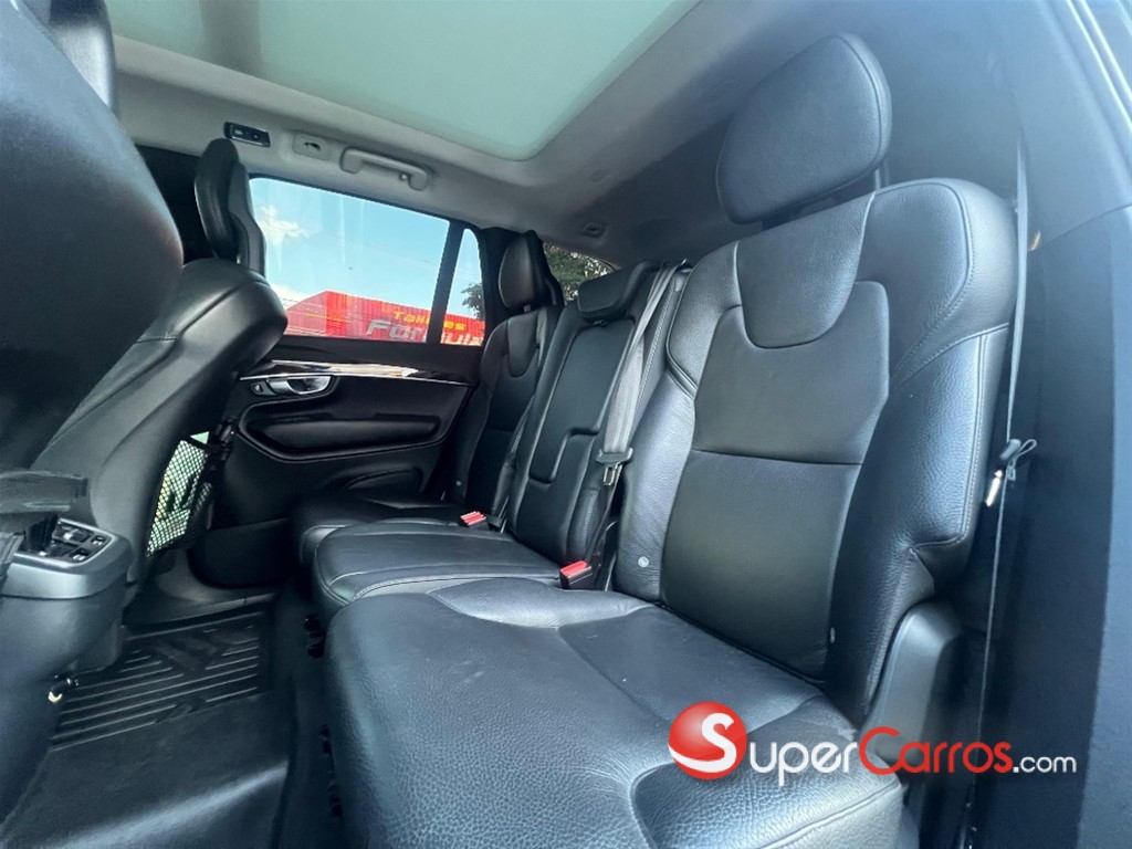 2018 Volvo XC90 Momentum T6 — foto 3 / 11