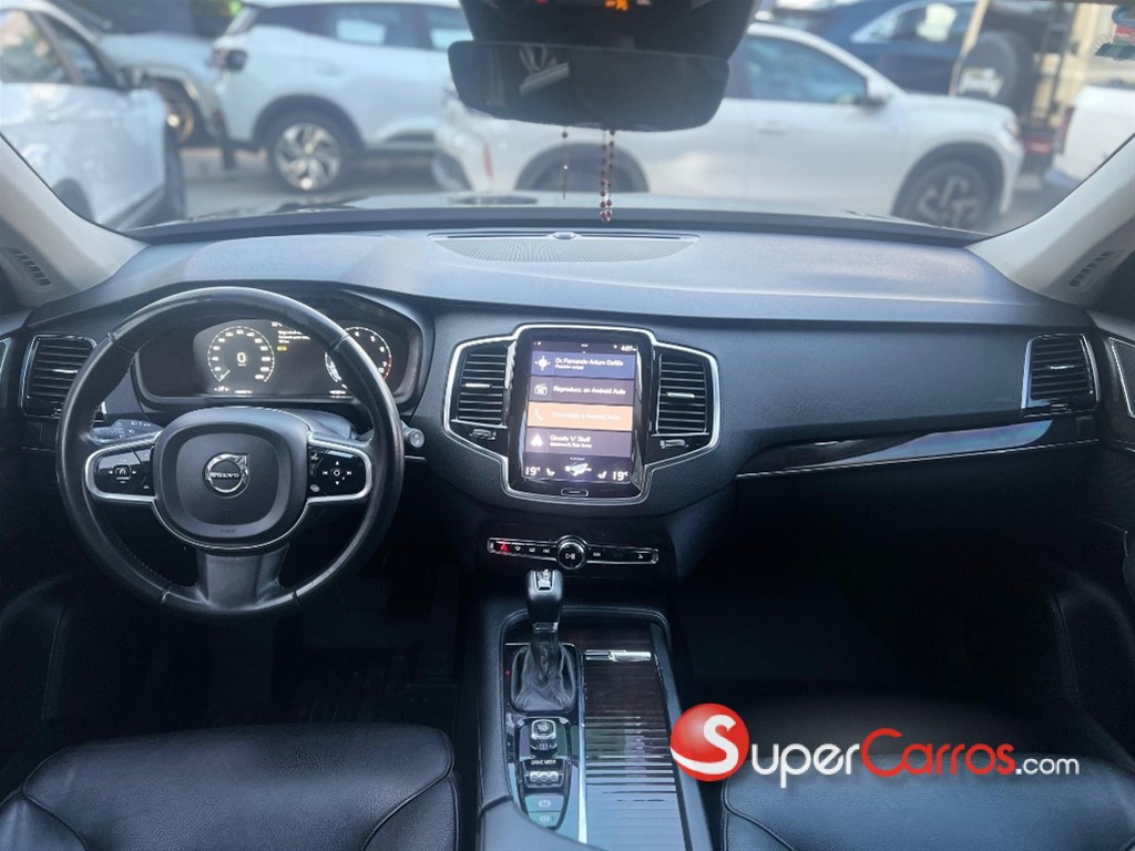 2018 Volvo XC90 Momentum T6 — foto 9 / 11