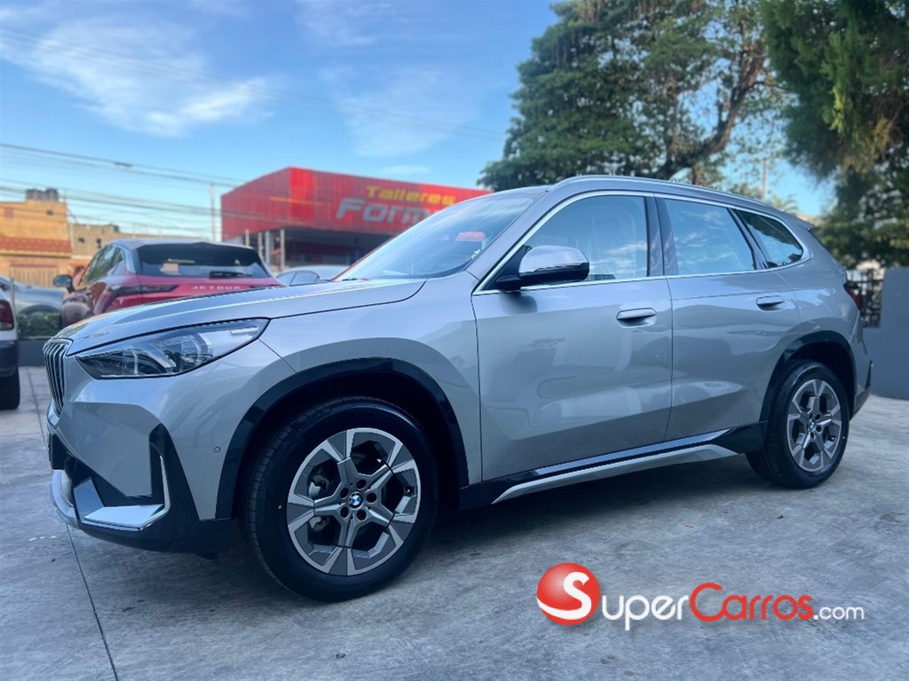2026 BMW X 1 1.8i S DRIVE — foto 2 / 12