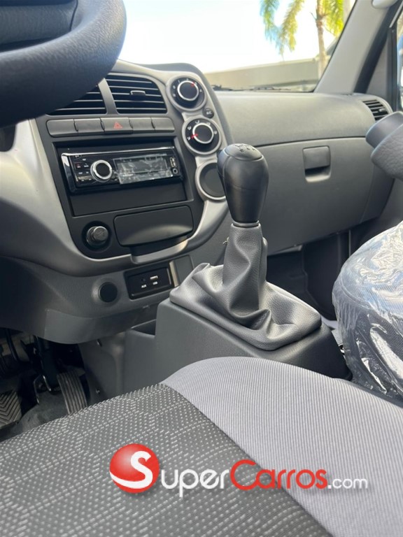 2027 Kia K-2700 — foto 4 / 9