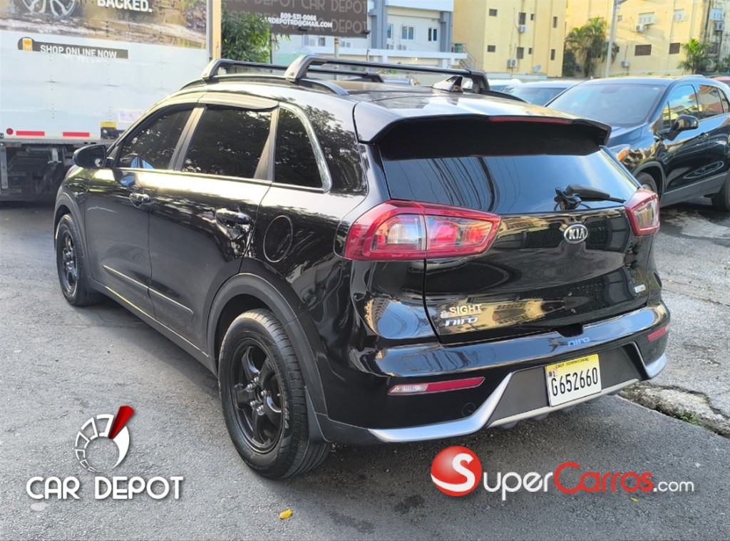 2017 Kia Niro — foto 5 / 10