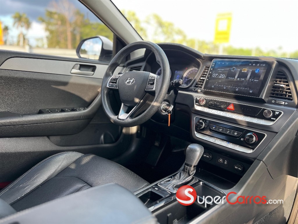 2020 Hyundai Sonata New Rise — foto 11 / 12