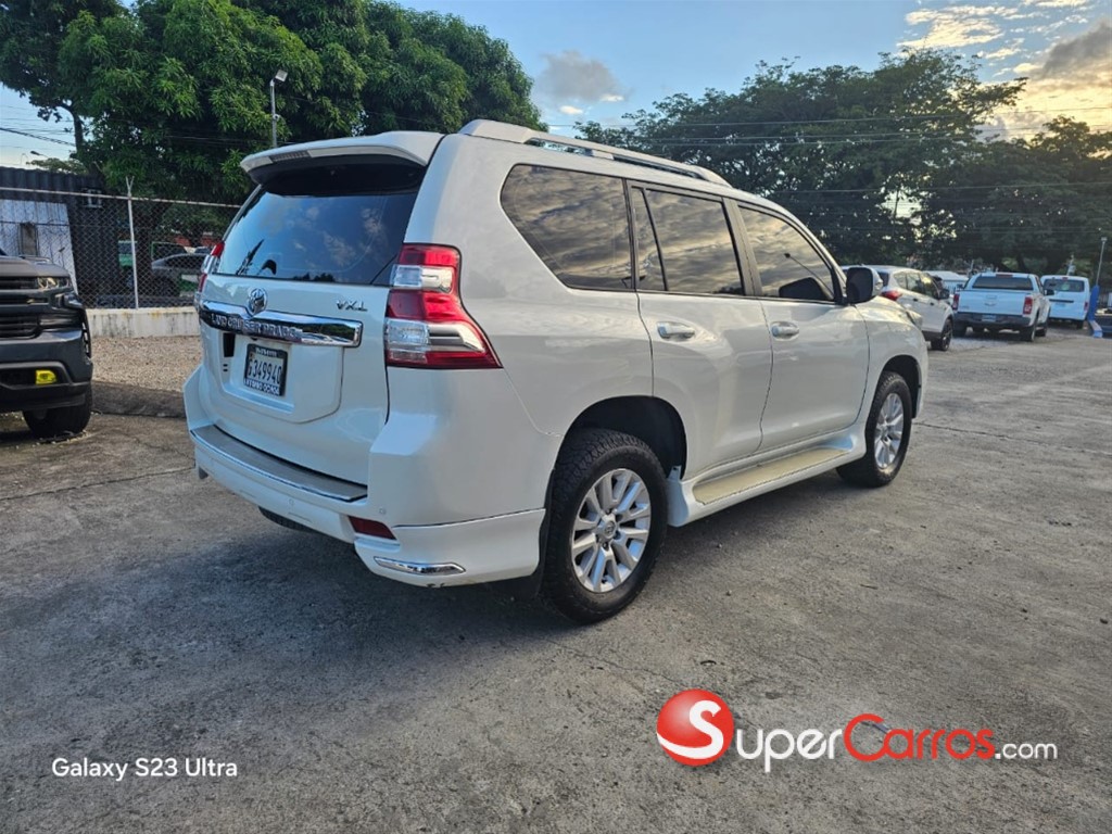 2015 Toyota Land Cruiser Prado VXL — foto 6 / 11