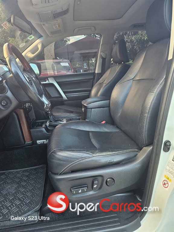 2015 Toyota Land Cruiser Prado VXL — foto 8 / 11