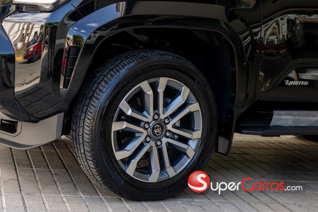 2027 Toyota 4 Runner Limited — foto 9 / 10