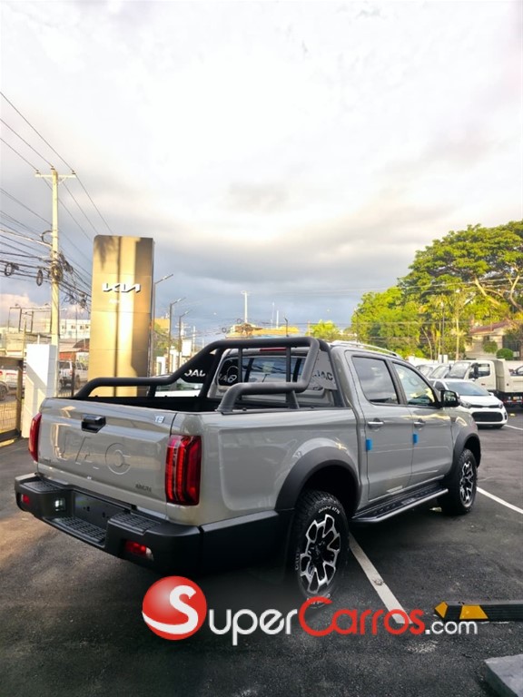 2027 Jac T9 — foto 4 / 12