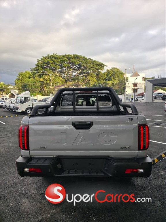 2027 Jac T9 — foto 6 / 12