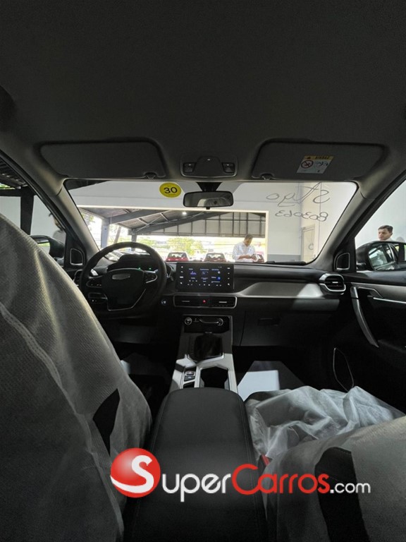 2027 Geely COOLRAY NEO — foto 4 / 12