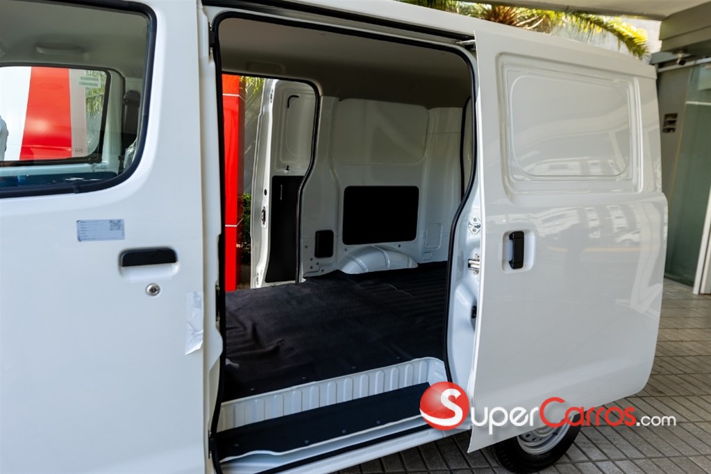 2025 Toyota Town-Ace Gran max — foto 5 / 8