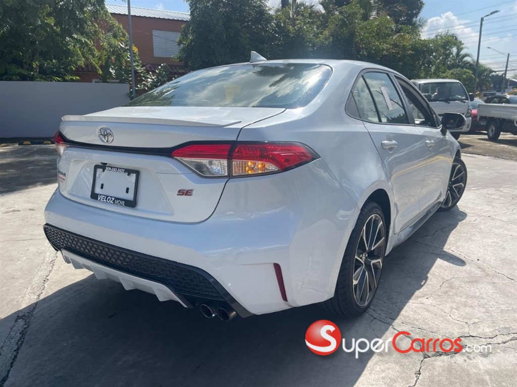 2022 Toyota Corolla SE — foto 3 / 7