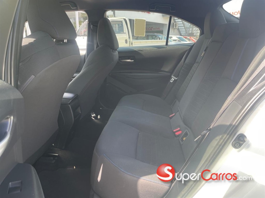 2022 Toyota Corolla SE — foto 6 / 7