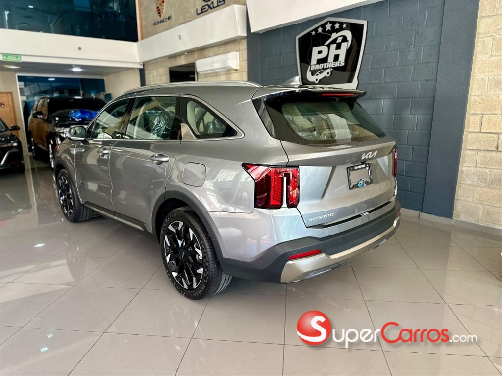 2027 Kia Sorento Limited — foto 4 / 12