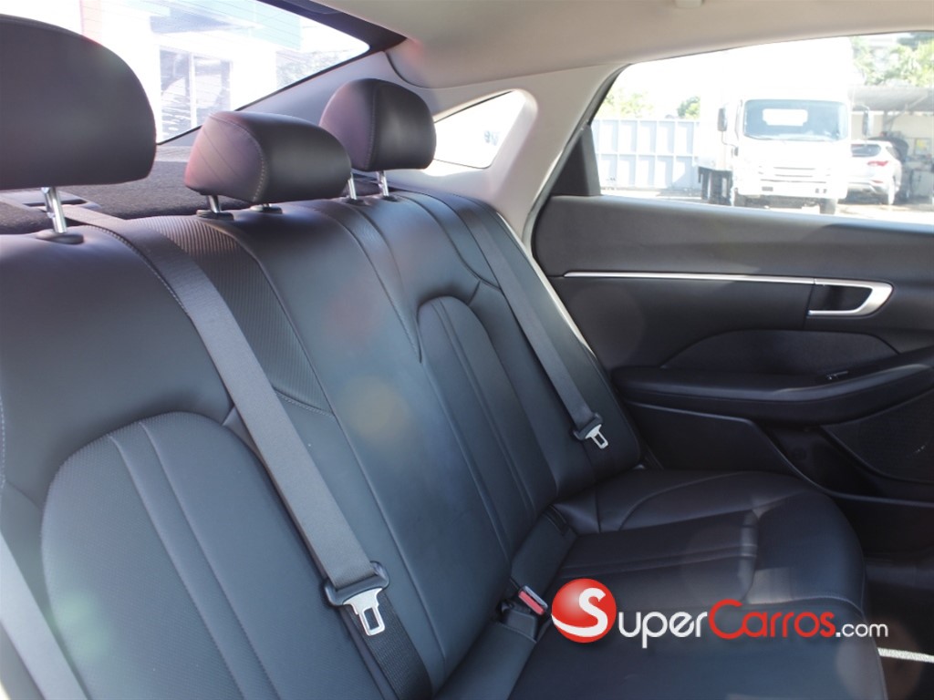 2022 Hyundai Sonata — foto 5 / 8