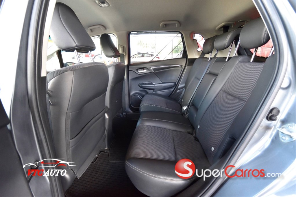 2018 Honda Fit Hybrid — foto 8 / 10