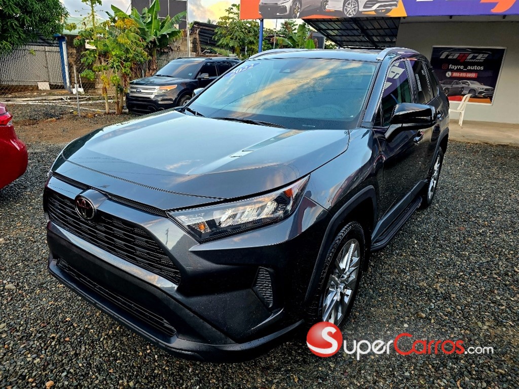 2022 Toyota RAV4 LE