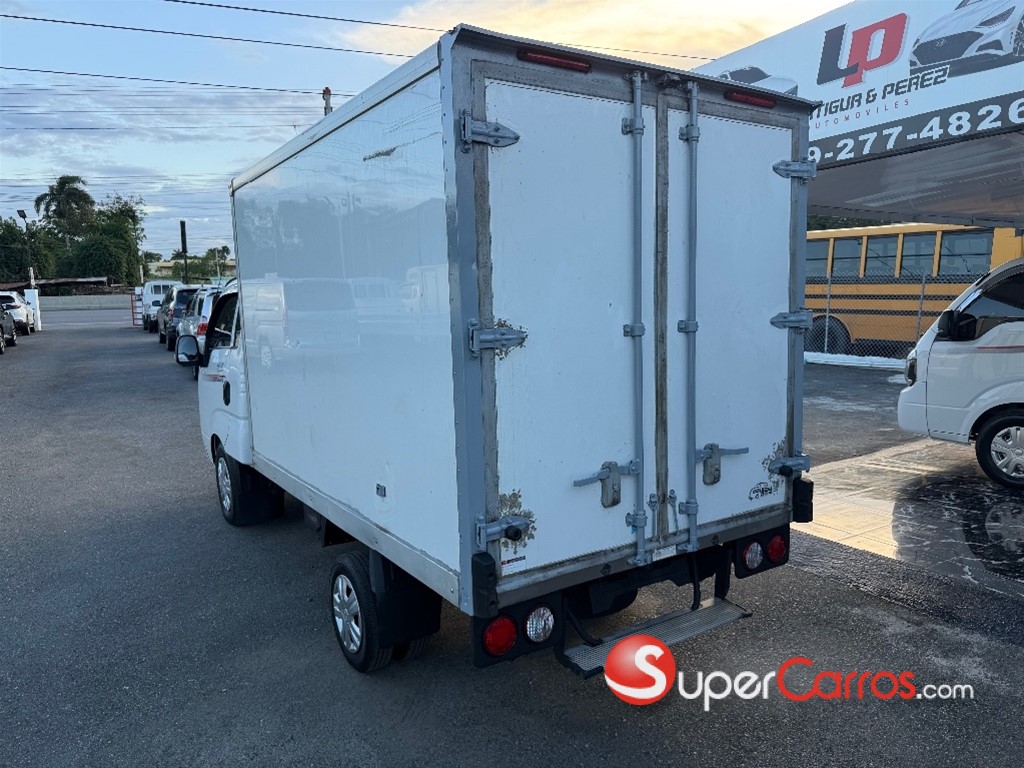 2020 Kia Bongo III — foto 4 / 9