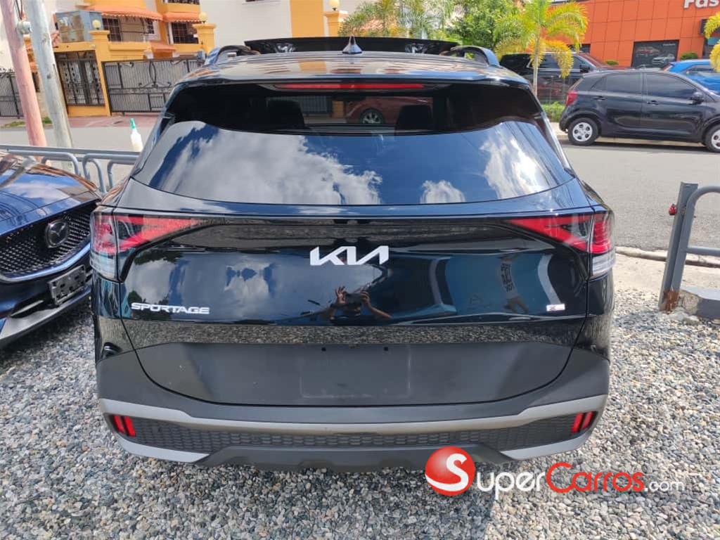 2023 Kia Sportage X-LINE — foto 2 / 12