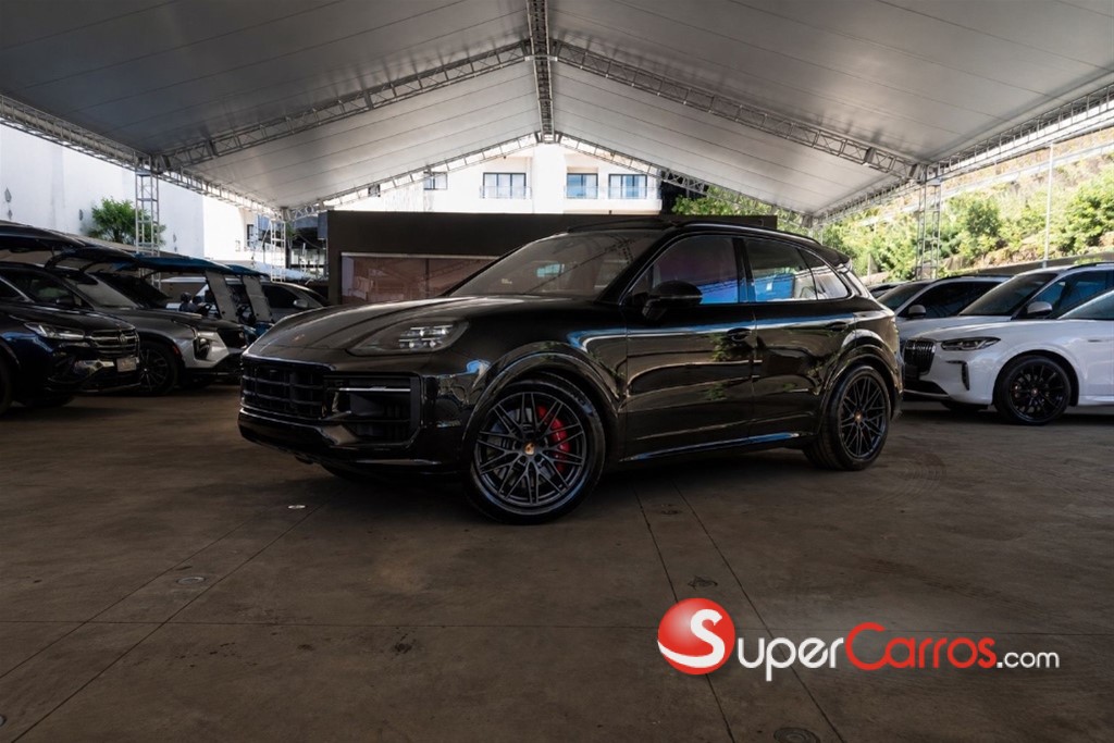 2026 Porsche Cayenne GTS