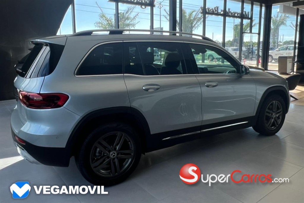 2026 Mercedes-Benz Clase GLB 200 Progressive — foto 3 / 12