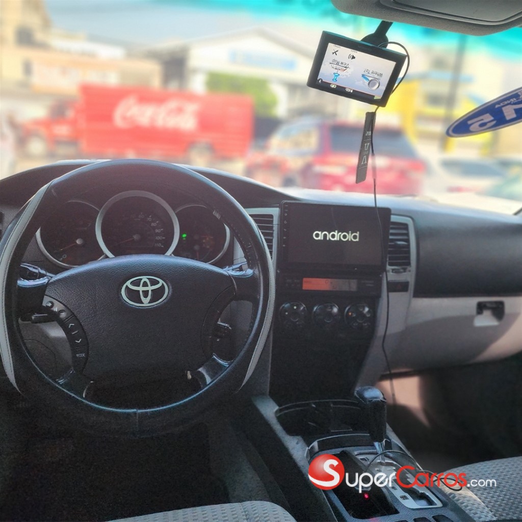 2006 Toyota 4 Runner SR5 — foto 7 / 9