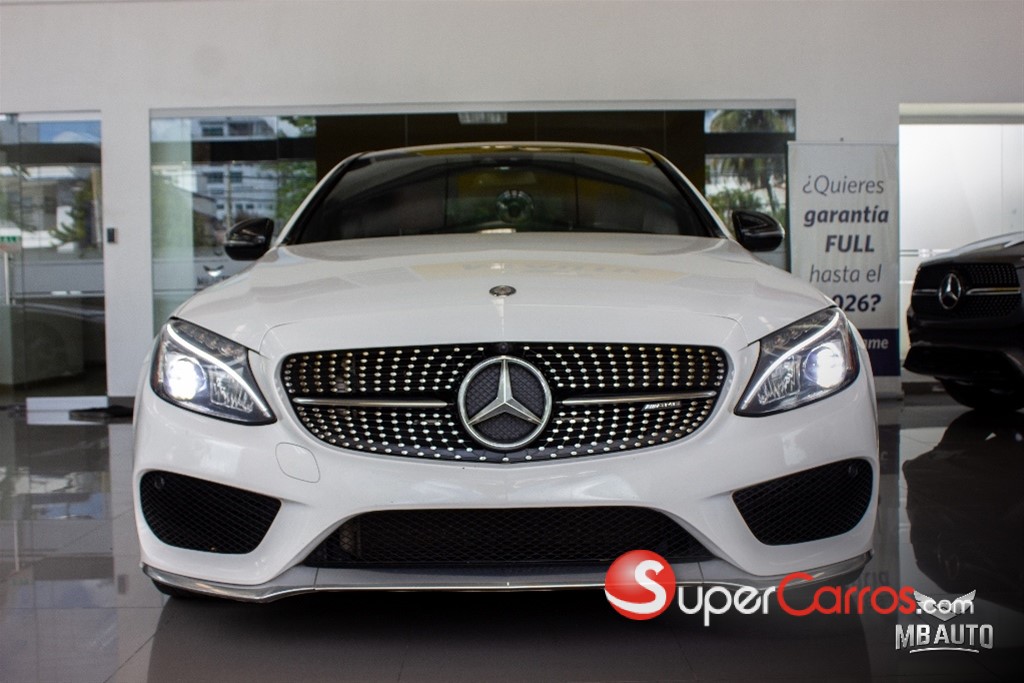 2016 Mercedes-Benz Clase C 300 4 Matic