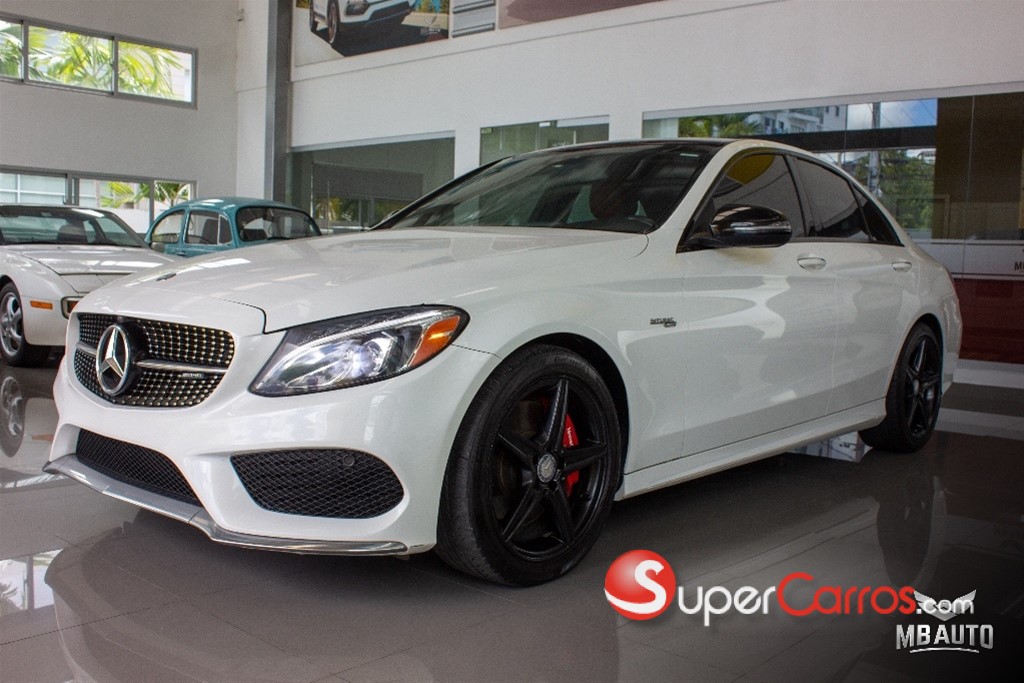 2016 Mercedes-Benz Clase C 300 4 Matic — foto 2 / 12