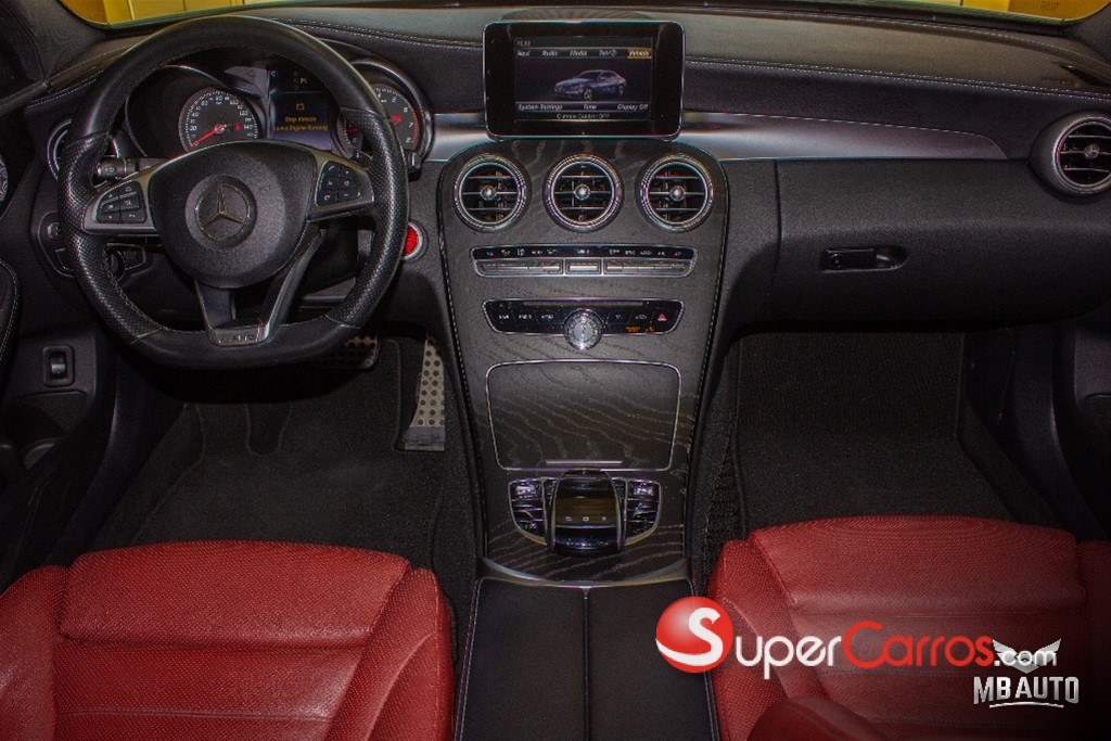 2016 Mercedes-Benz Clase C 300 4 Matic — foto 11 / 12