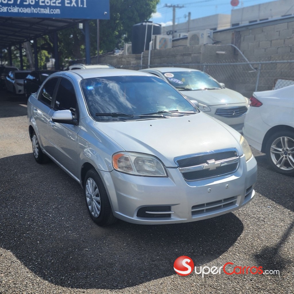 2011 Chevrolet Aveo LS — foto 4 / 11