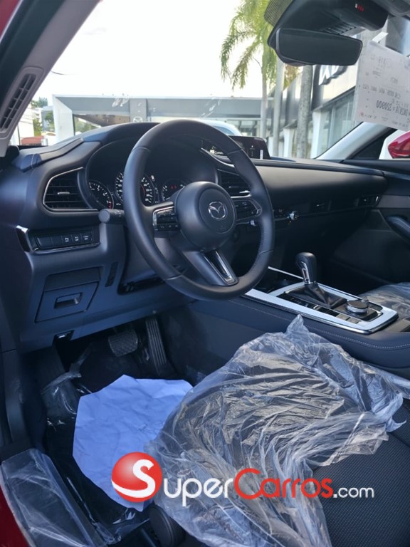 2026 Mazda CX-30 GS — foto 8 / 11