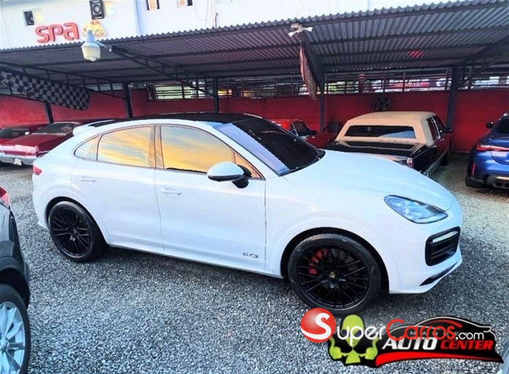 2021 Porsche Cayenne Coupe GTS