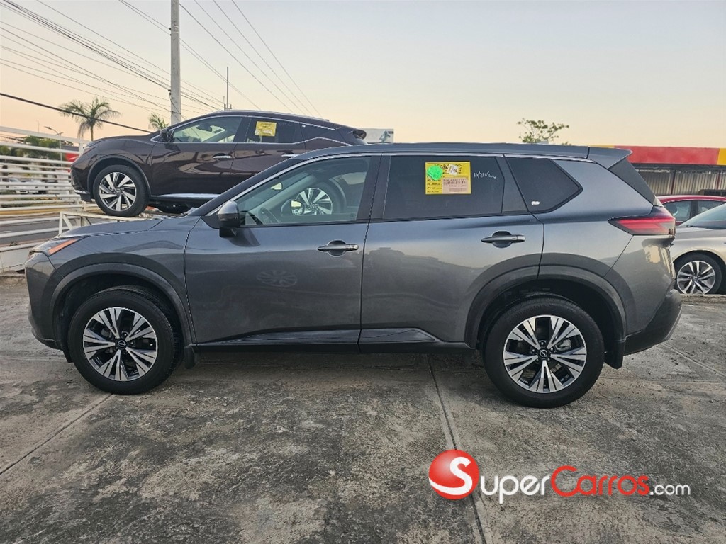 2022 Nissan Rogue SV FULL — foto 8 / 11