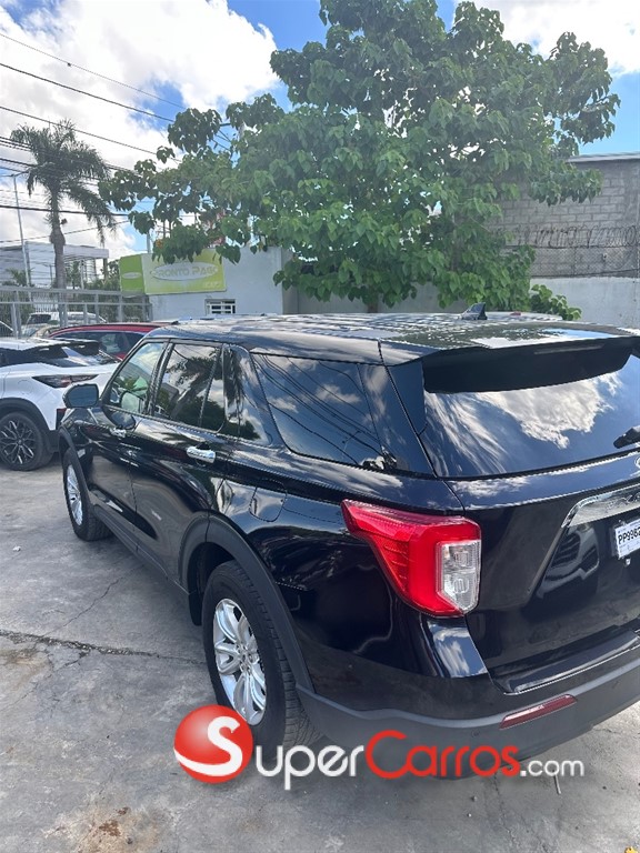 2020 Ford Explorer — foto 3 / 10