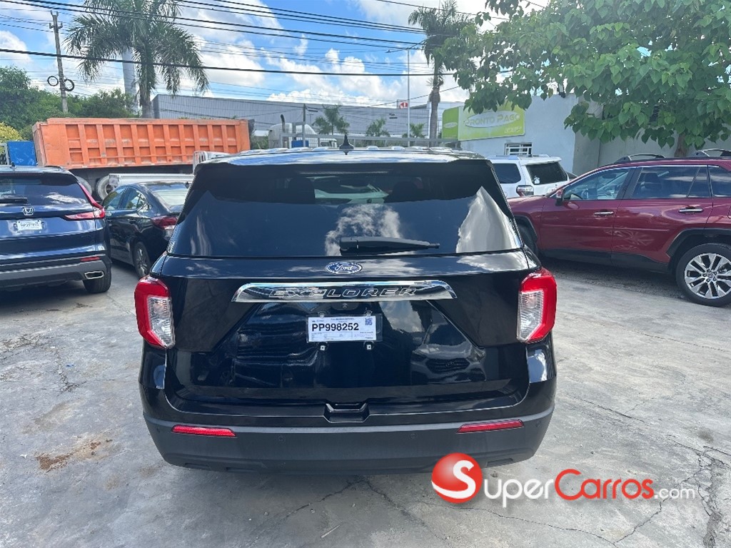 2020 Ford Explorer — foto 5 / 10