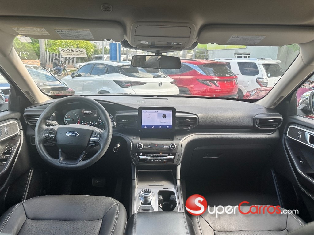 2020 Ford Explorer — foto 6 / 10