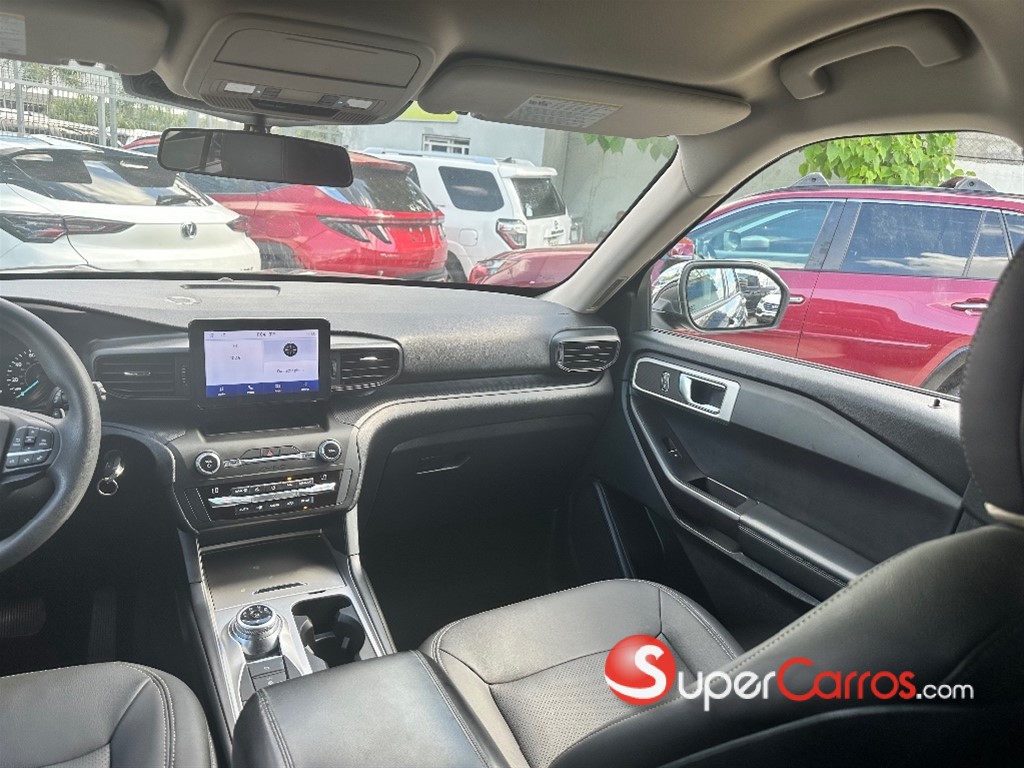 2020 Ford Explorer — foto 8 / 10