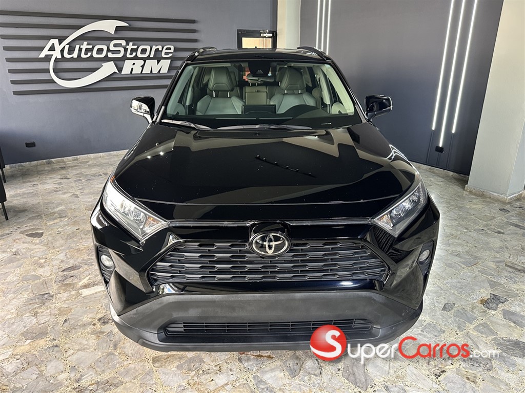 2021 Toyota RAV4 XLE Premium