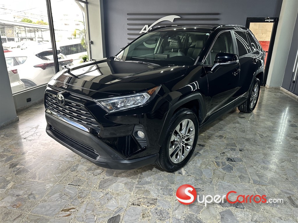 2021 Toyota RAV4 XLE Premium — foto 4 / 12