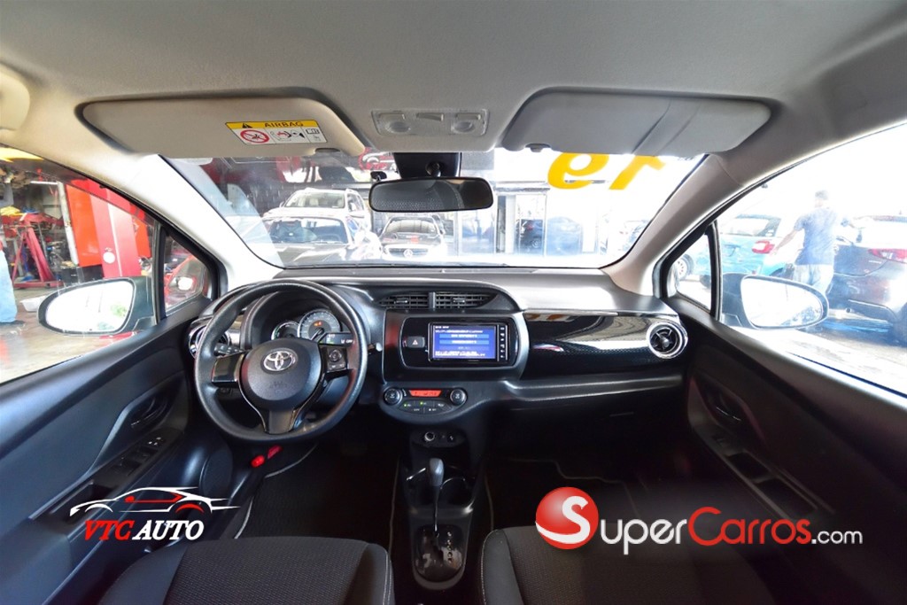 2019 Toyota VITZ — foto 5 / 9