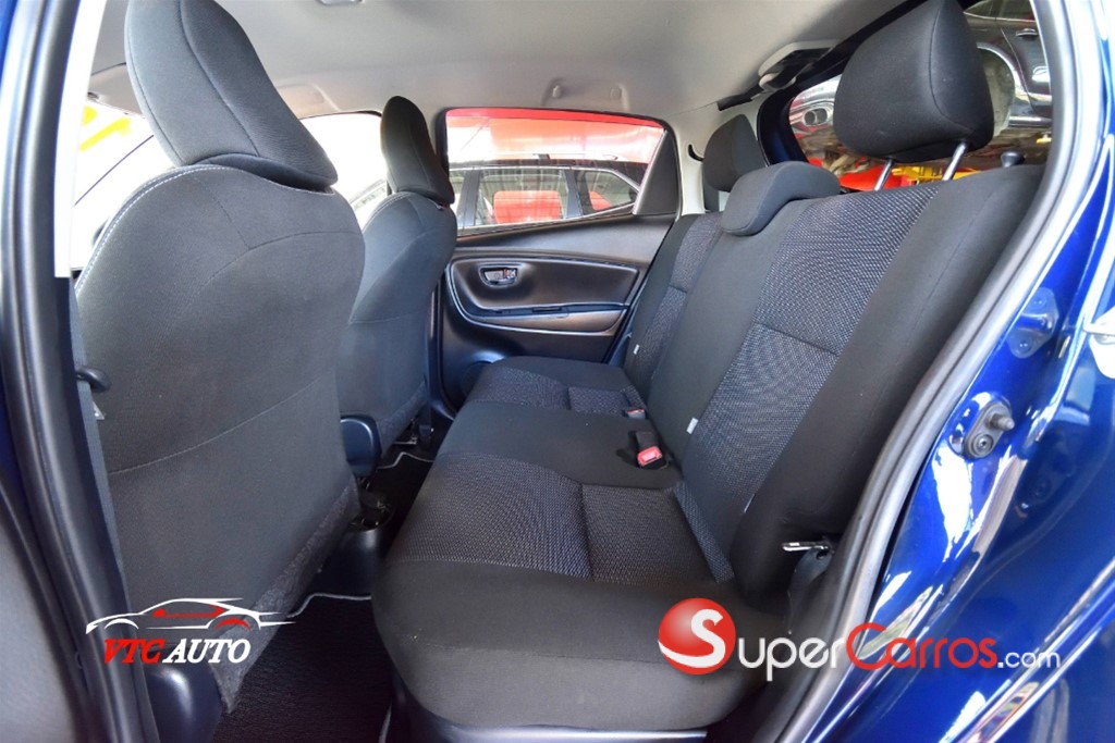 2019 Toyota VITZ — foto 8 / 9