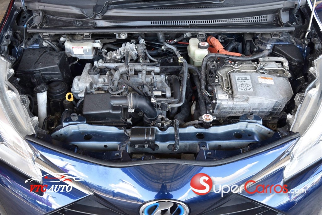 2019 Toyota VITZ — foto 9 / 9