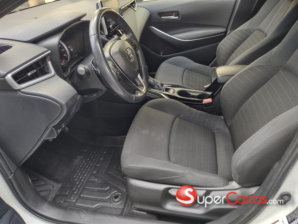 2021 Toyota Corolla SE — foto 2 / 9