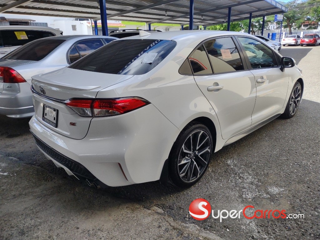 2021 Toyota Corolla SE — foto 5 / 9